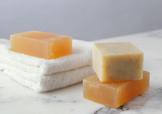 Does bar soap create more scum?