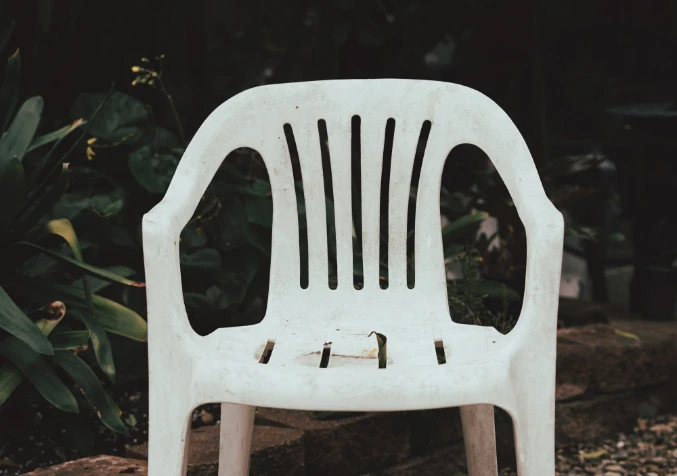 clean old plastic furniture with toothpaste