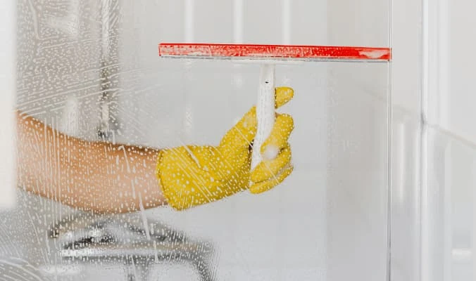 cleaning shower glass enclosure