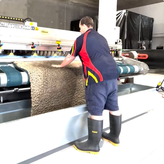 Step 4 Automated Rug Cleaning Machine