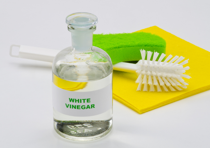 white vinegar for cleaning rust stains from carpet