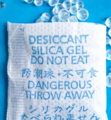 What is silica gel? How to use silica gel pouches around the home