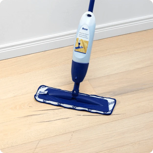 Bona Wood Floor Spray Mop Cleaning In Wood Floor