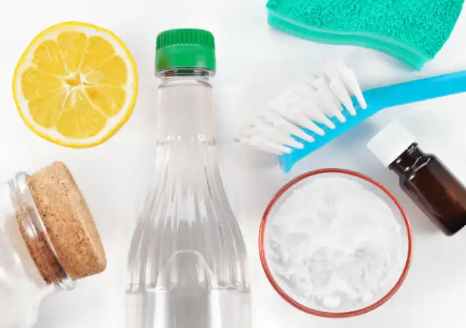 natural ingredients that can be used for cleaning